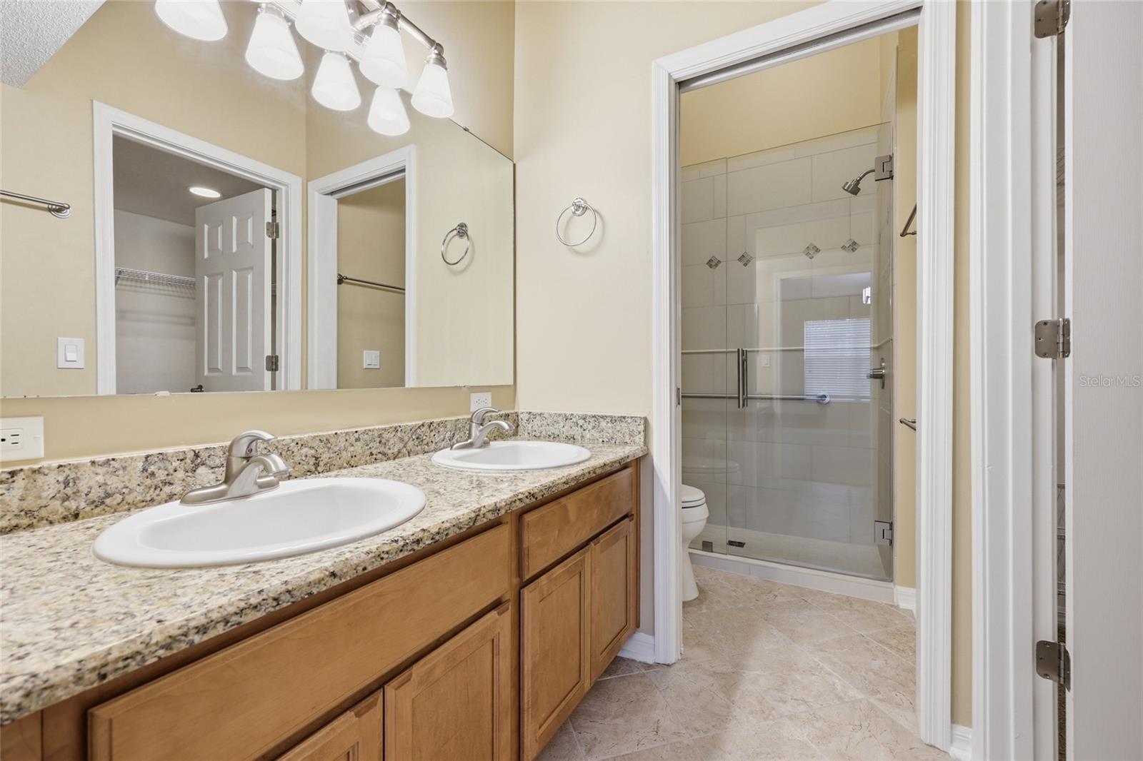 Image 15 of 26 For 10000 52nd Avenue 6