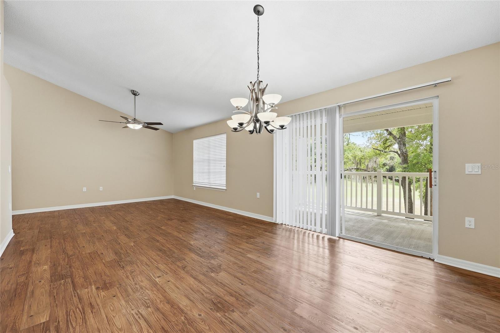 Image 6 of 26 For 10000 52nd Avenue 6