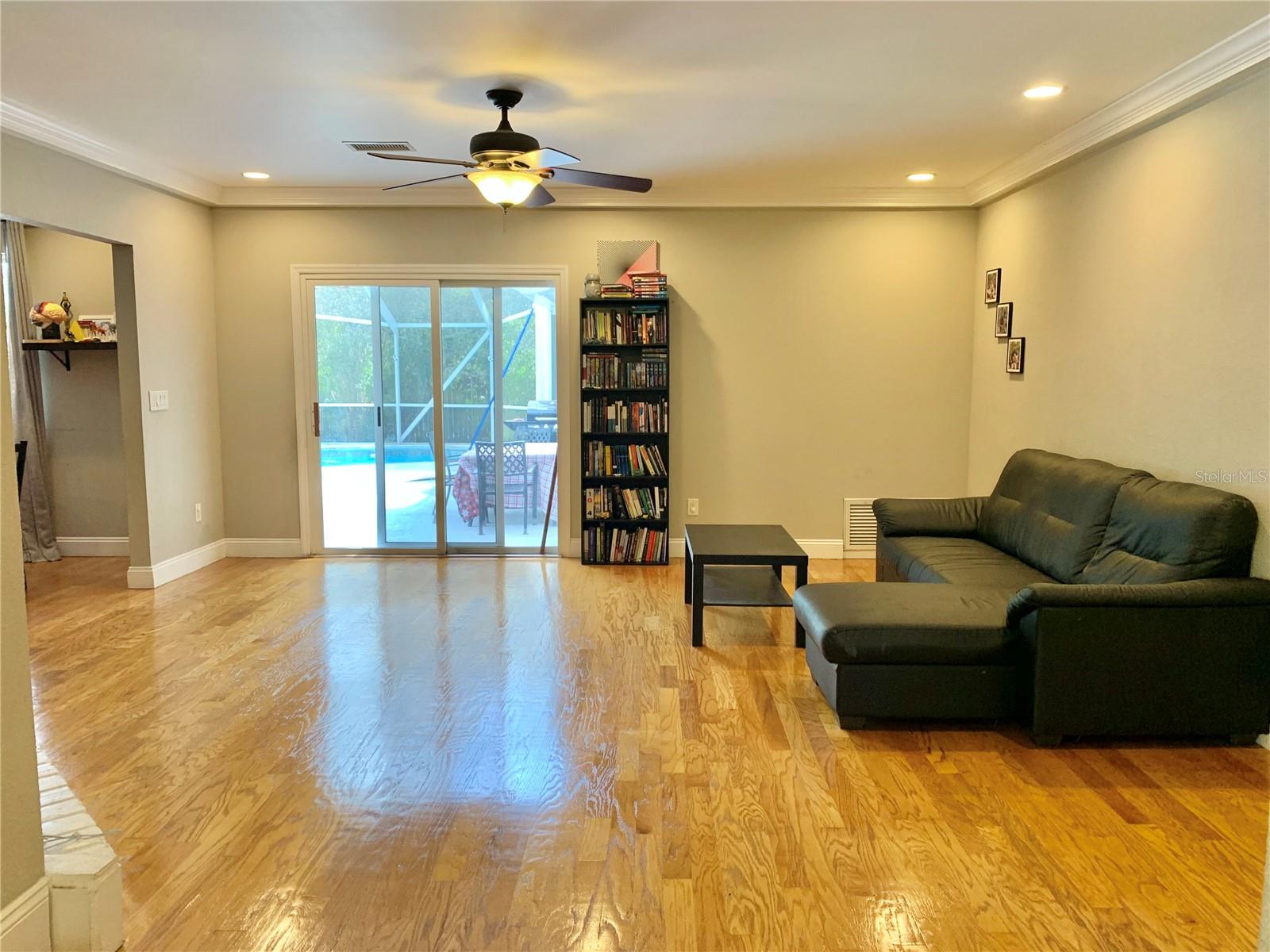 Image 12 of 39 For 2219 17th Avenue