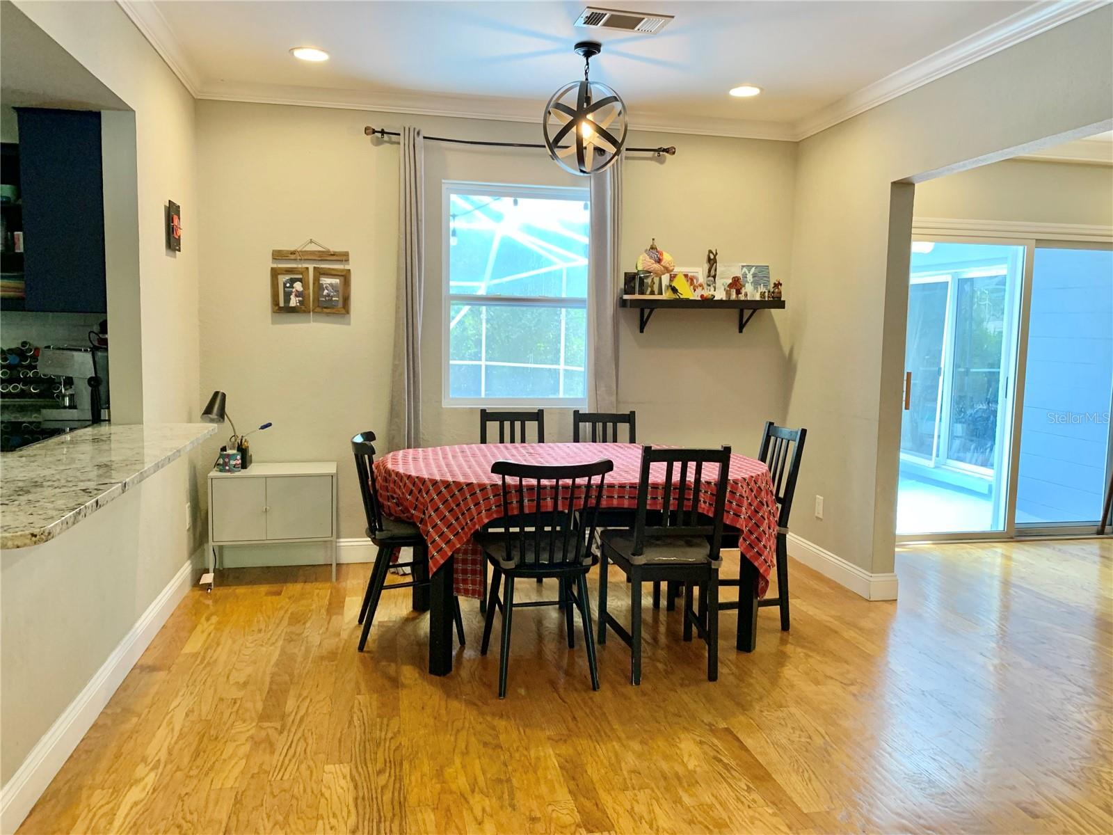 Image 13 of 39 For 2219 17th Avenue