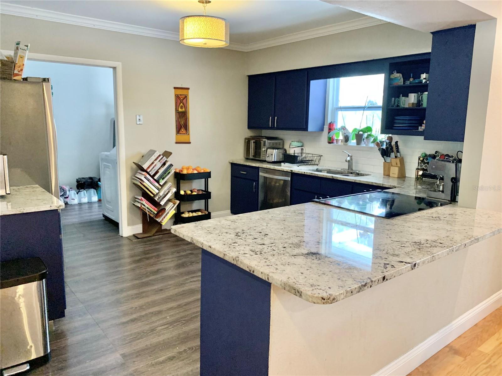 Image 14 of 39 For 2219 17th Avenue