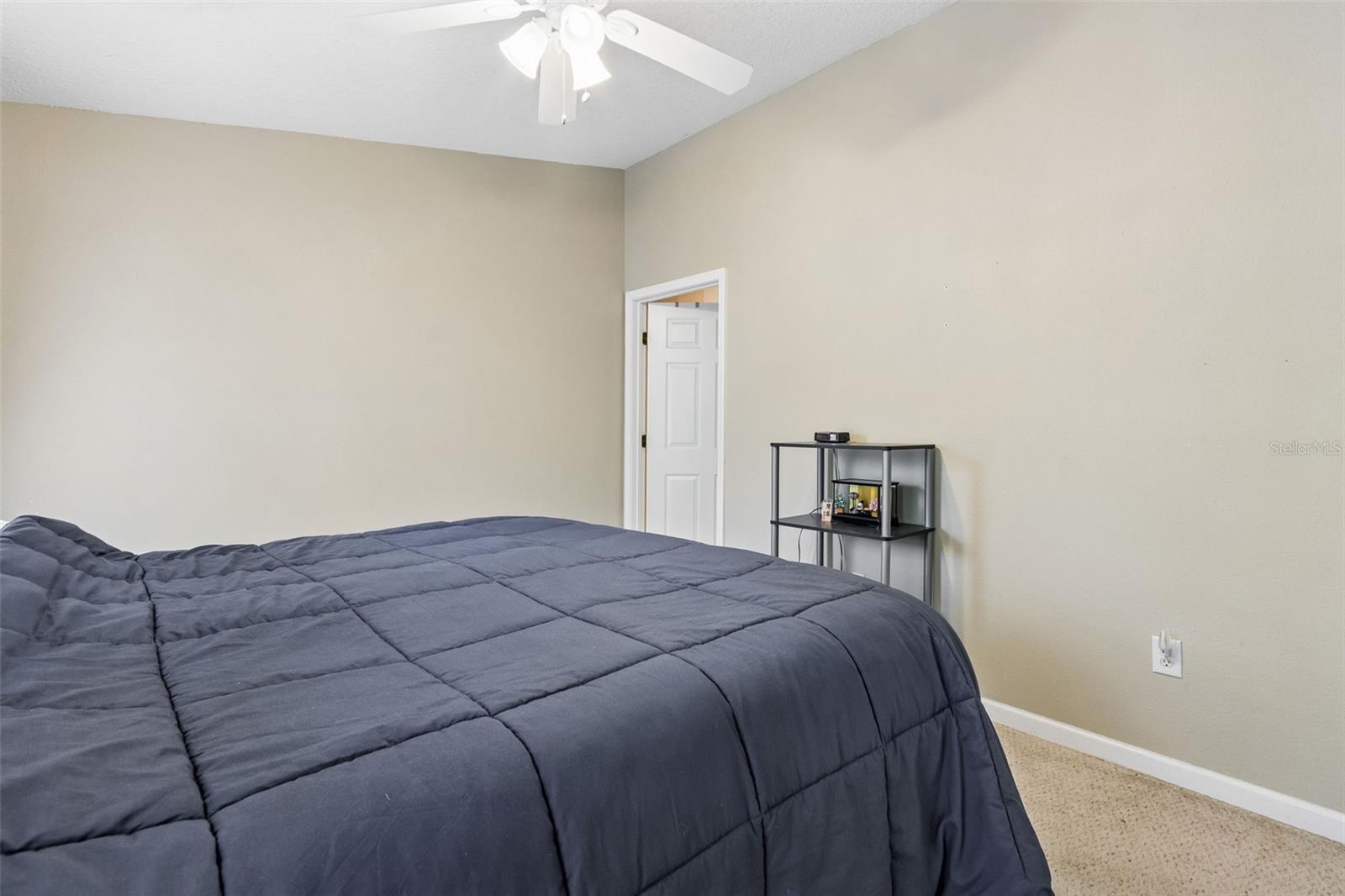 Image 19 of 37 For 6075 Maggies Circle 113