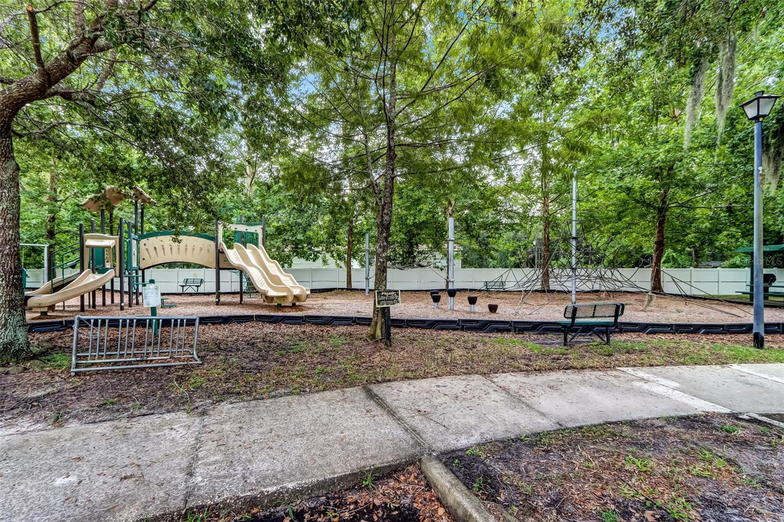 Image 31 of 37 For 6075 Maggies Circle 113