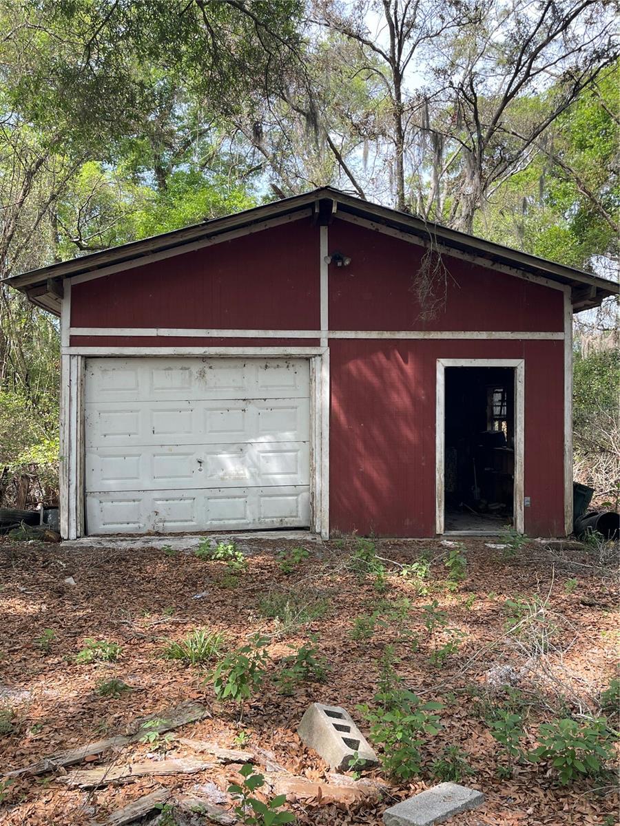 Image 4 of 35 For 7157 120th Street