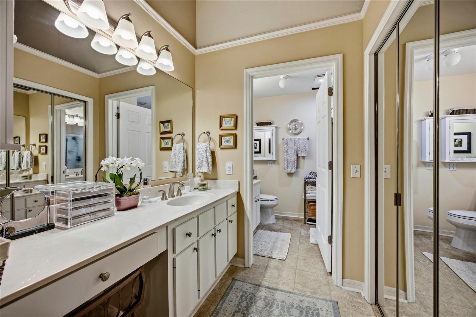 Image 17 of 39 For 5027 9th Lane