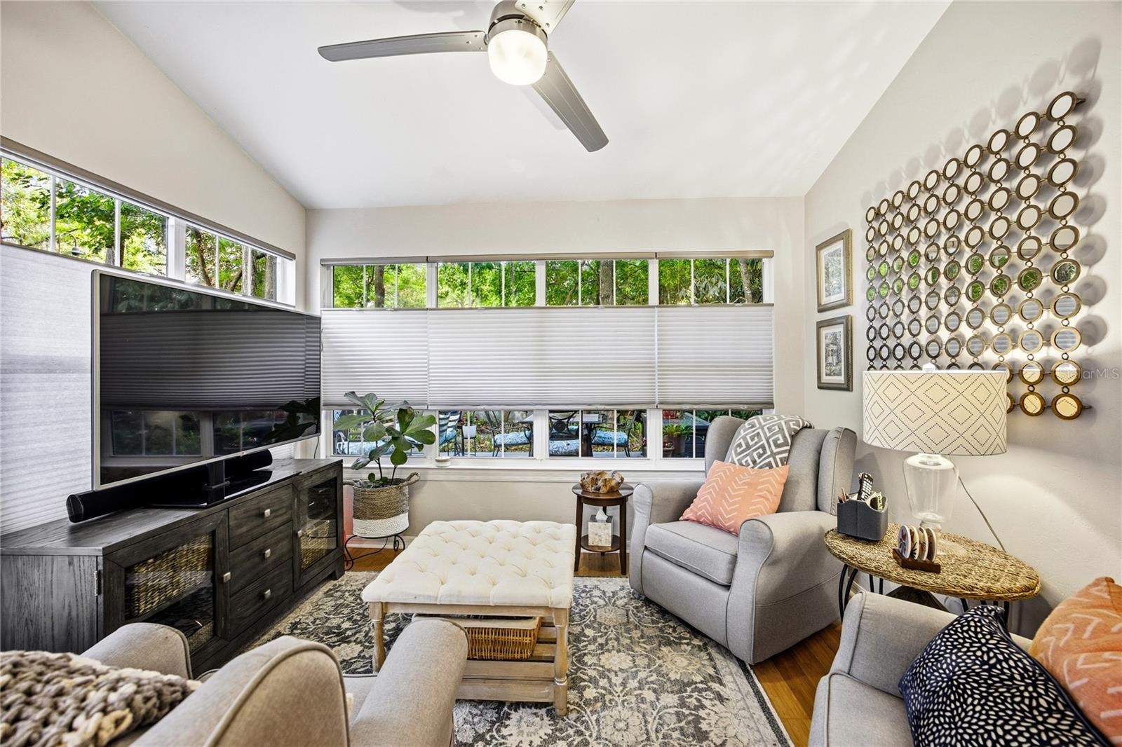 Image 24 of 39 For 5027 9th Lane