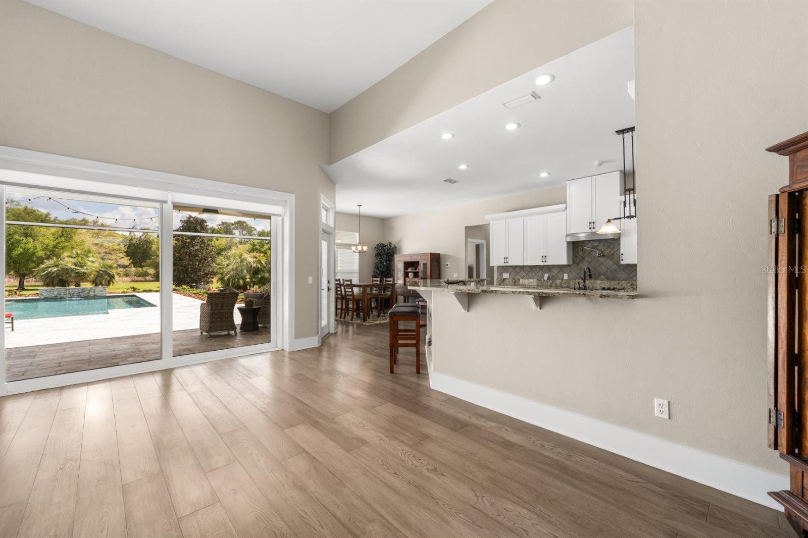 Image 10 of 94 For 1751 188th Street