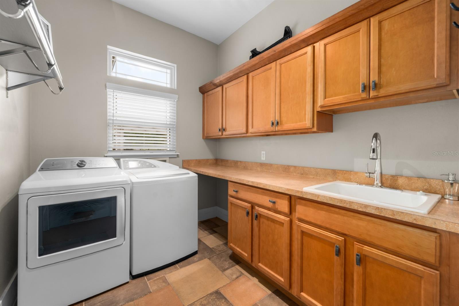 Image 51 of 94 For 1751 188th Street