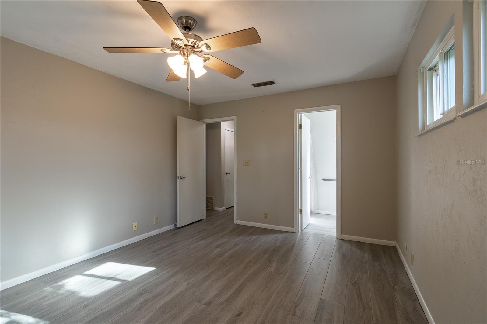 Image 18 of 27 For 4224 87th Lane