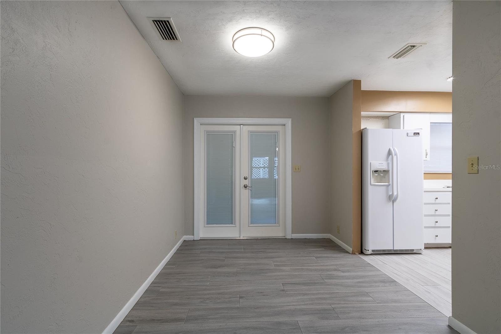 Image 9 of 27 For 4224 87th Lane