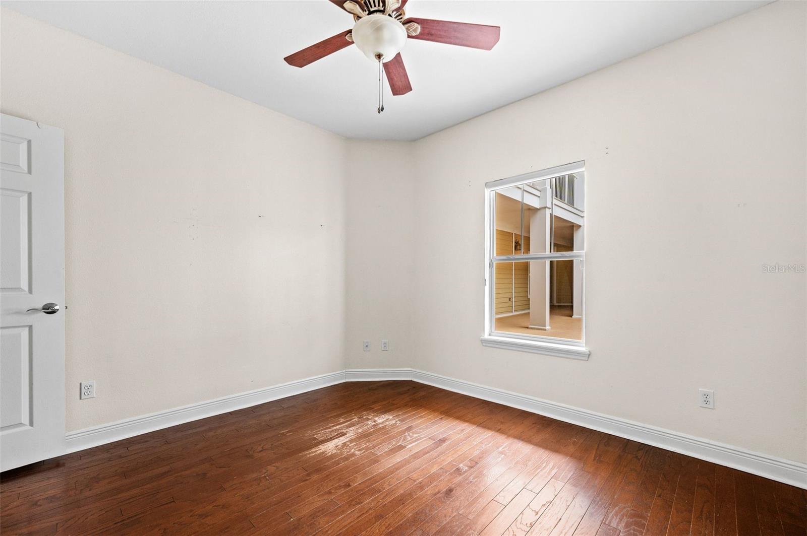 Image 25 of 29 For 1500 4th Avenue 208