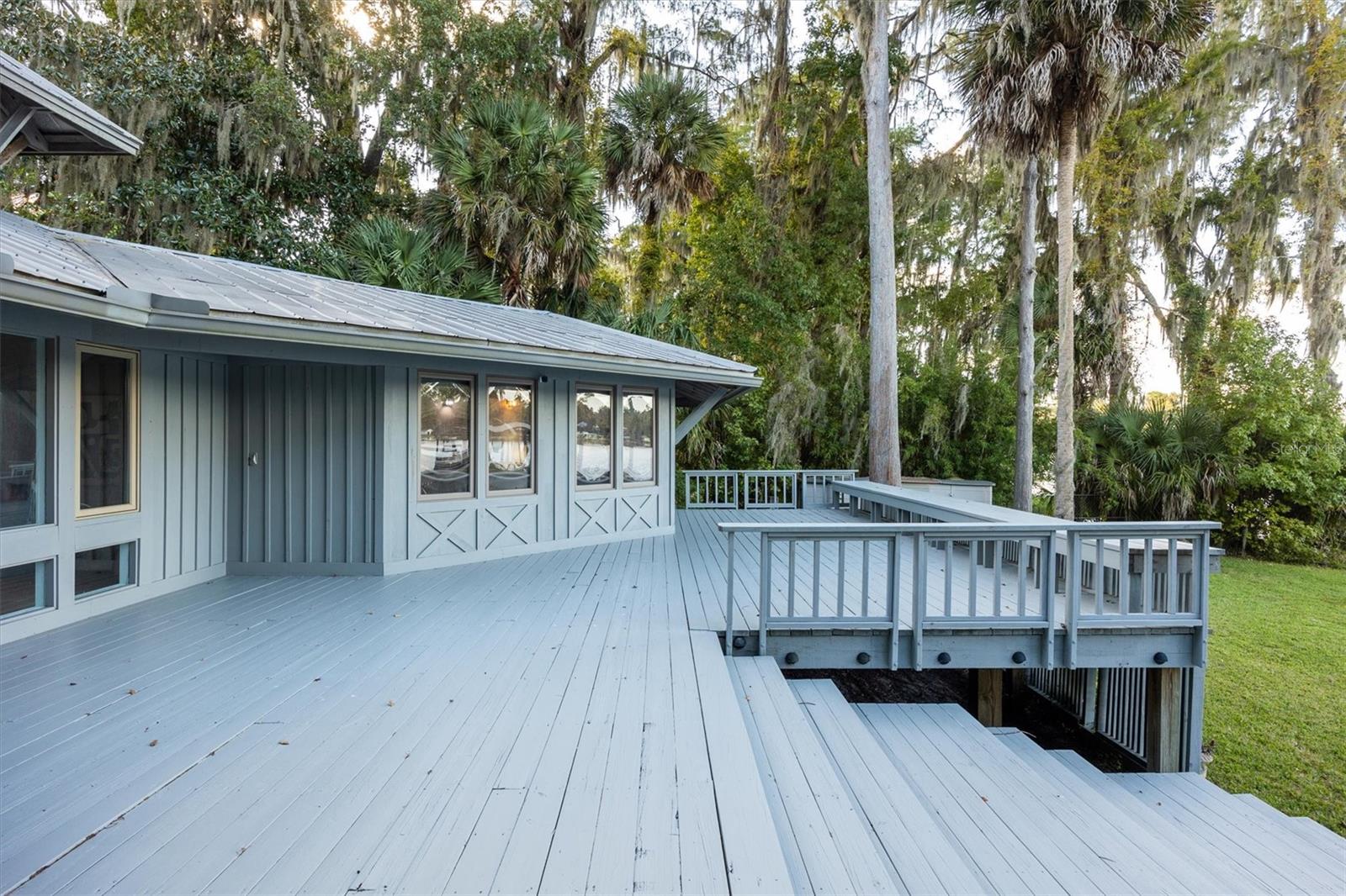 Image 36 of 65 For 25608 Devonia Street