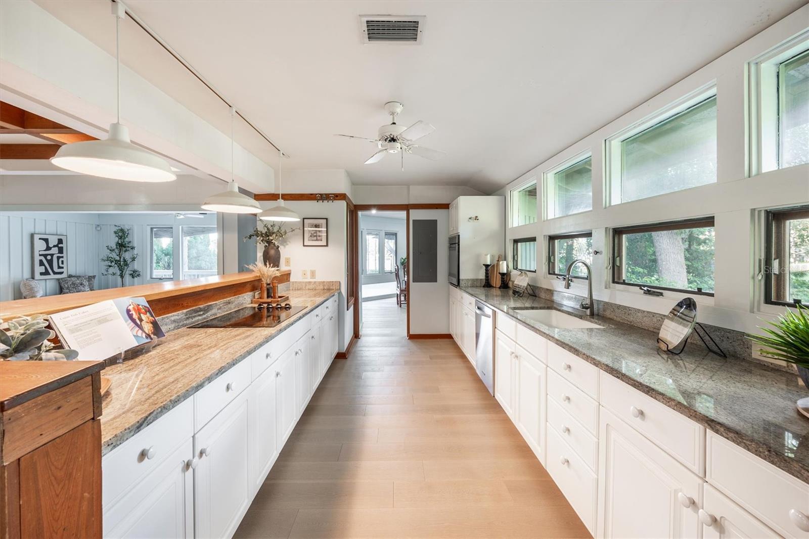 Image 63 of 65 For 25608 Devonia Street