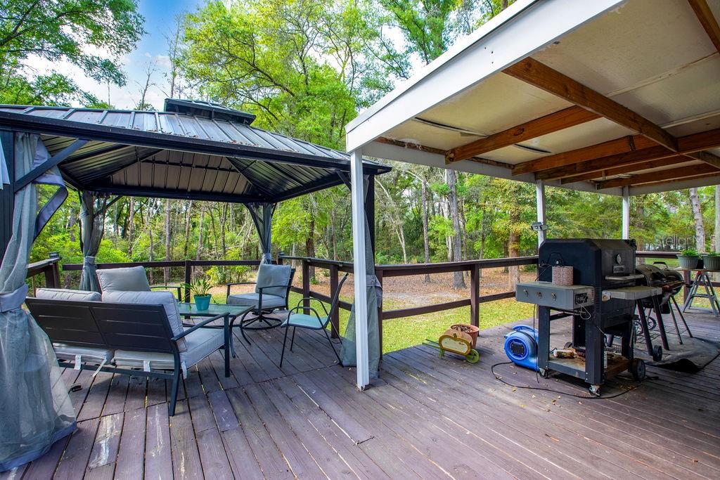 Image 14 of 49 For 2099 83rd Terrace