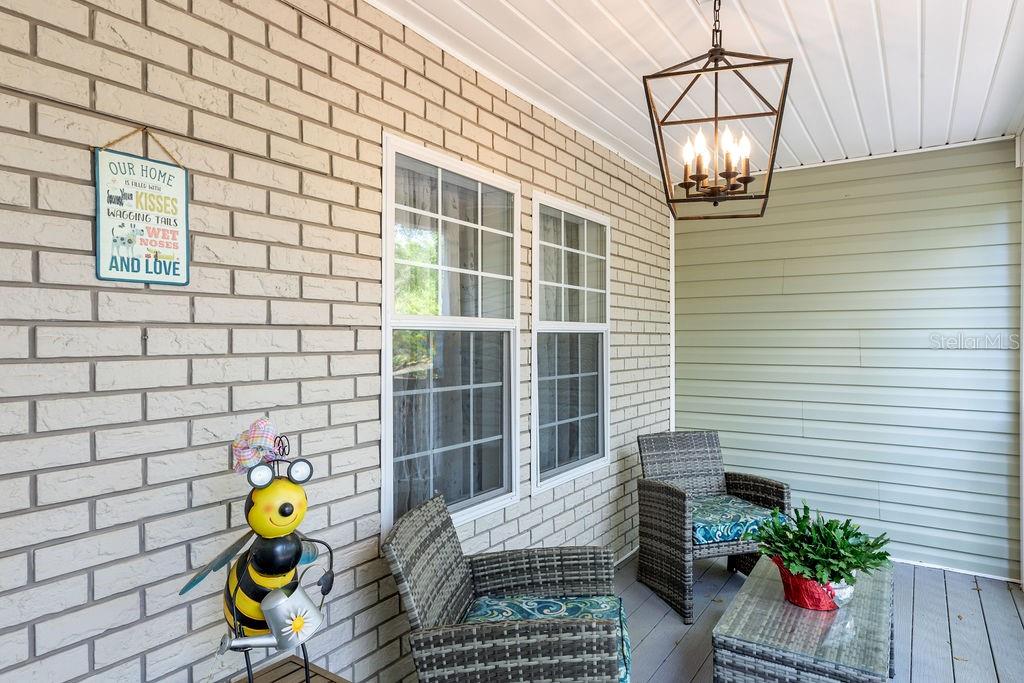 Image 18 of 49 For 2099 83rd Terrace