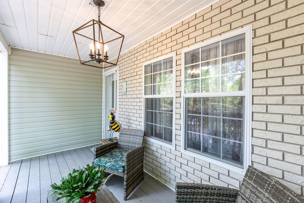 Image 19 of 49 For 2099 83rd Terrace