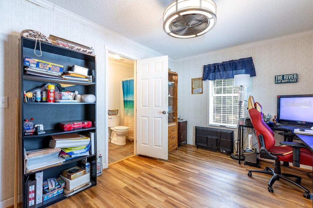 Image 34 of 49 For 2099 83rd Terrace