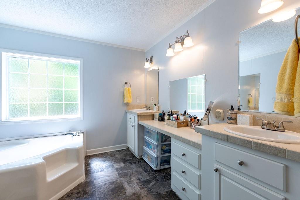 Image 40 of 49 For 2099 83rd Terrace