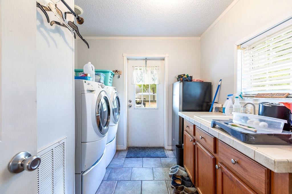 Image 42 of 49 For 2099 83rd Terrace