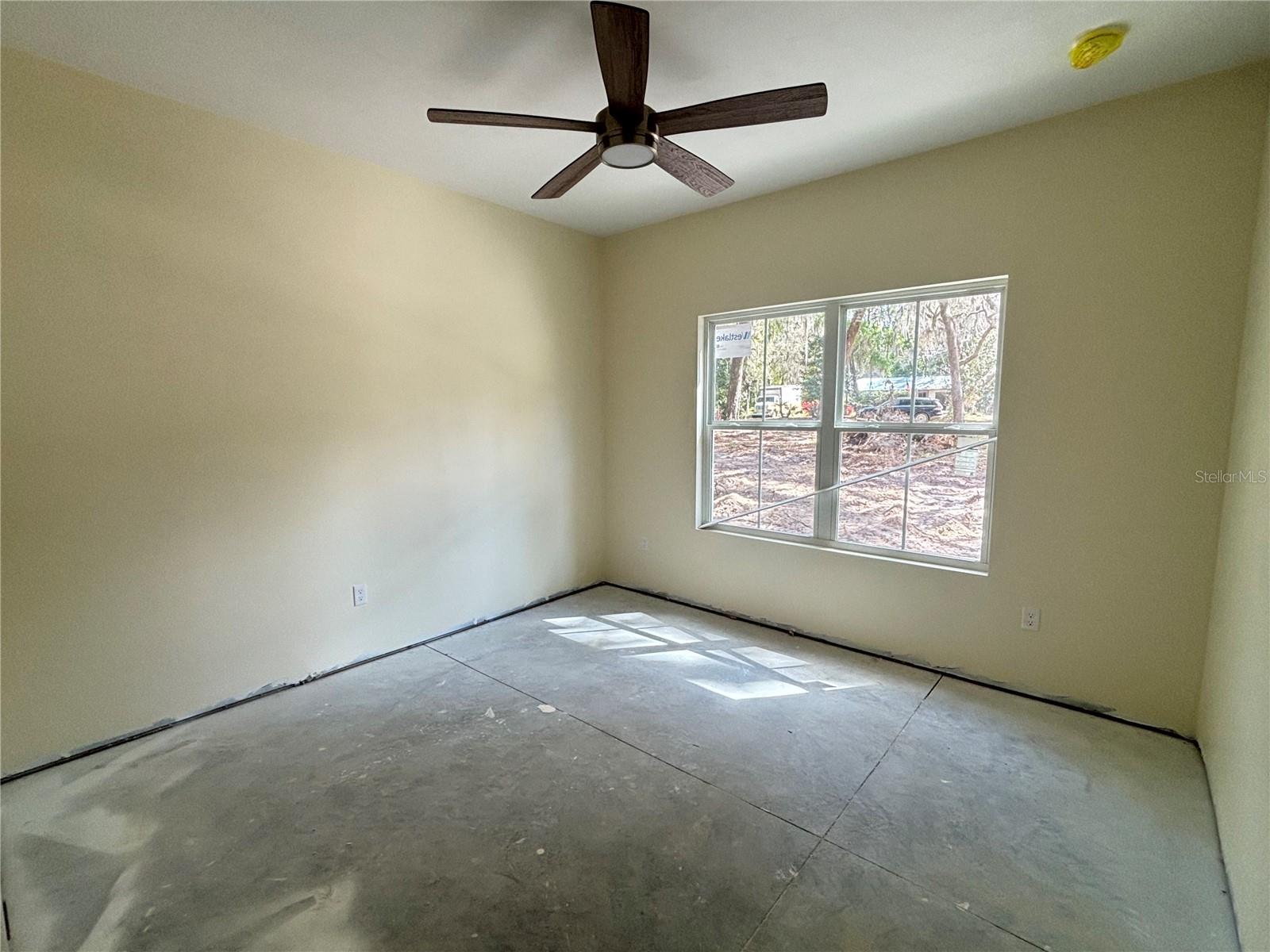 Image 7 of 11 For 332 3rd Avenue