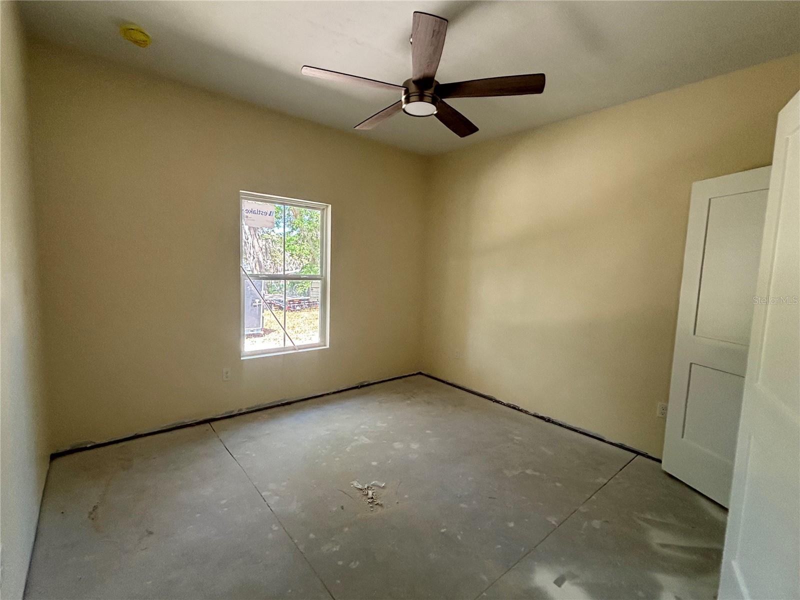 Image 8 of 11 For 332 3rd Avenue