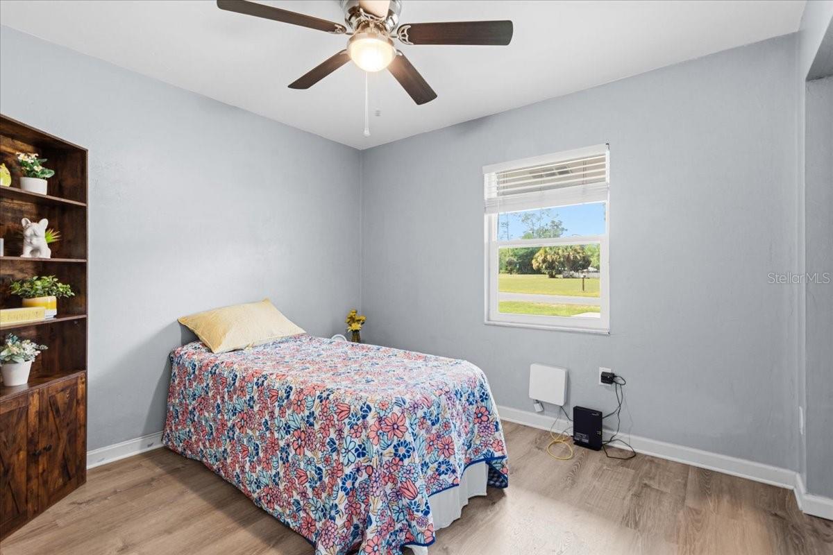 Image 17 of 23 For 17413 241st Street