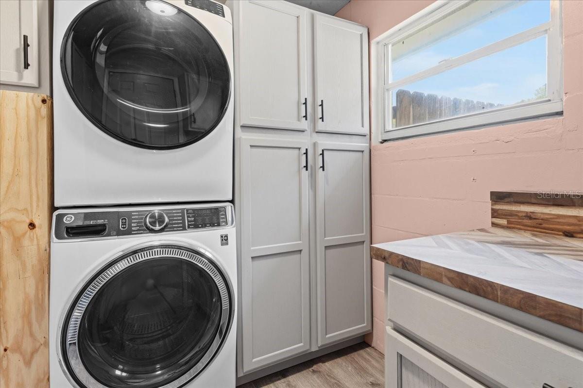 Image 6 of 23 For 17413 241st Street