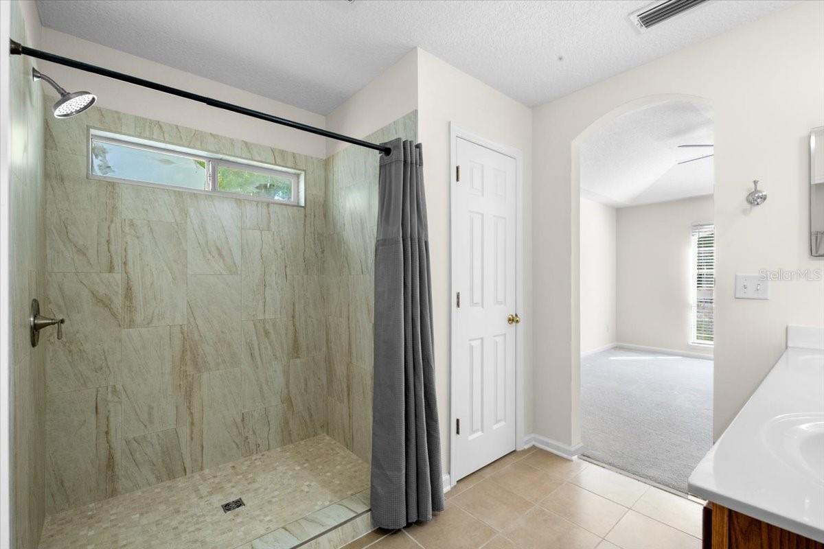 Image 15 of 24 For 8224 51st Drive