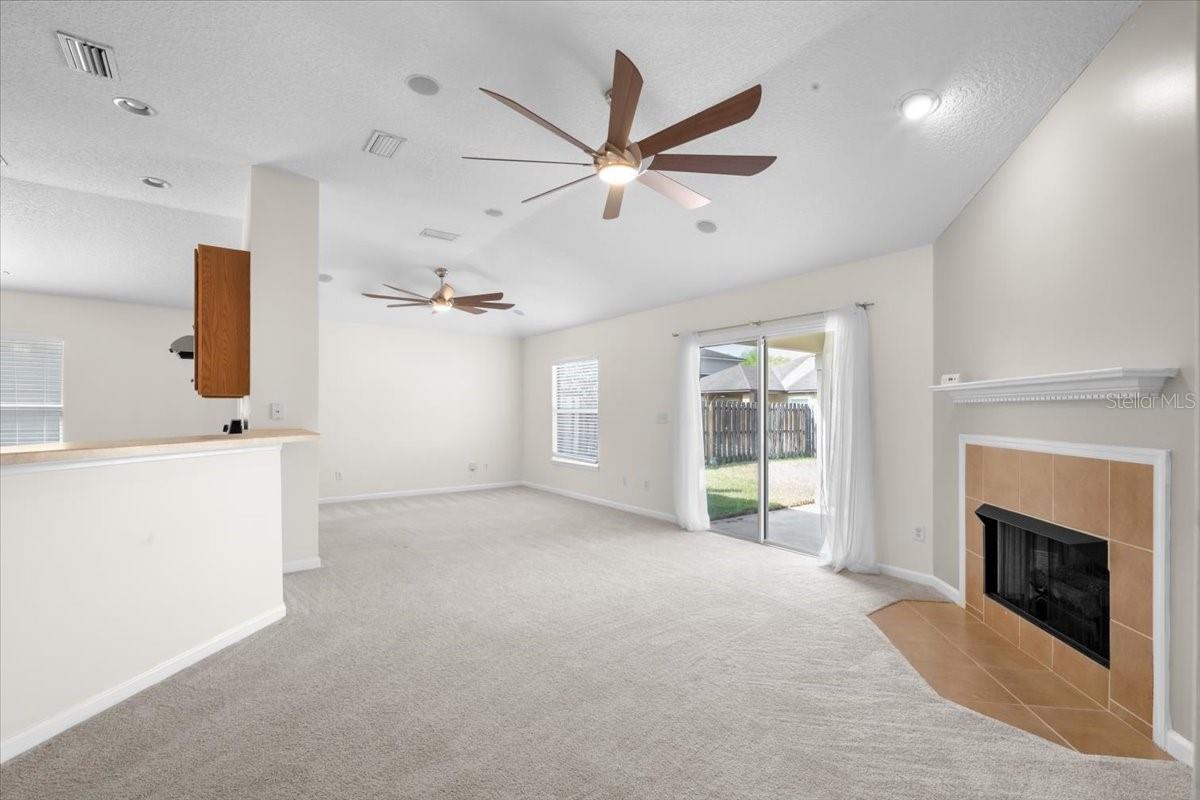 Image 3 of 24 For 8224 51st Drive