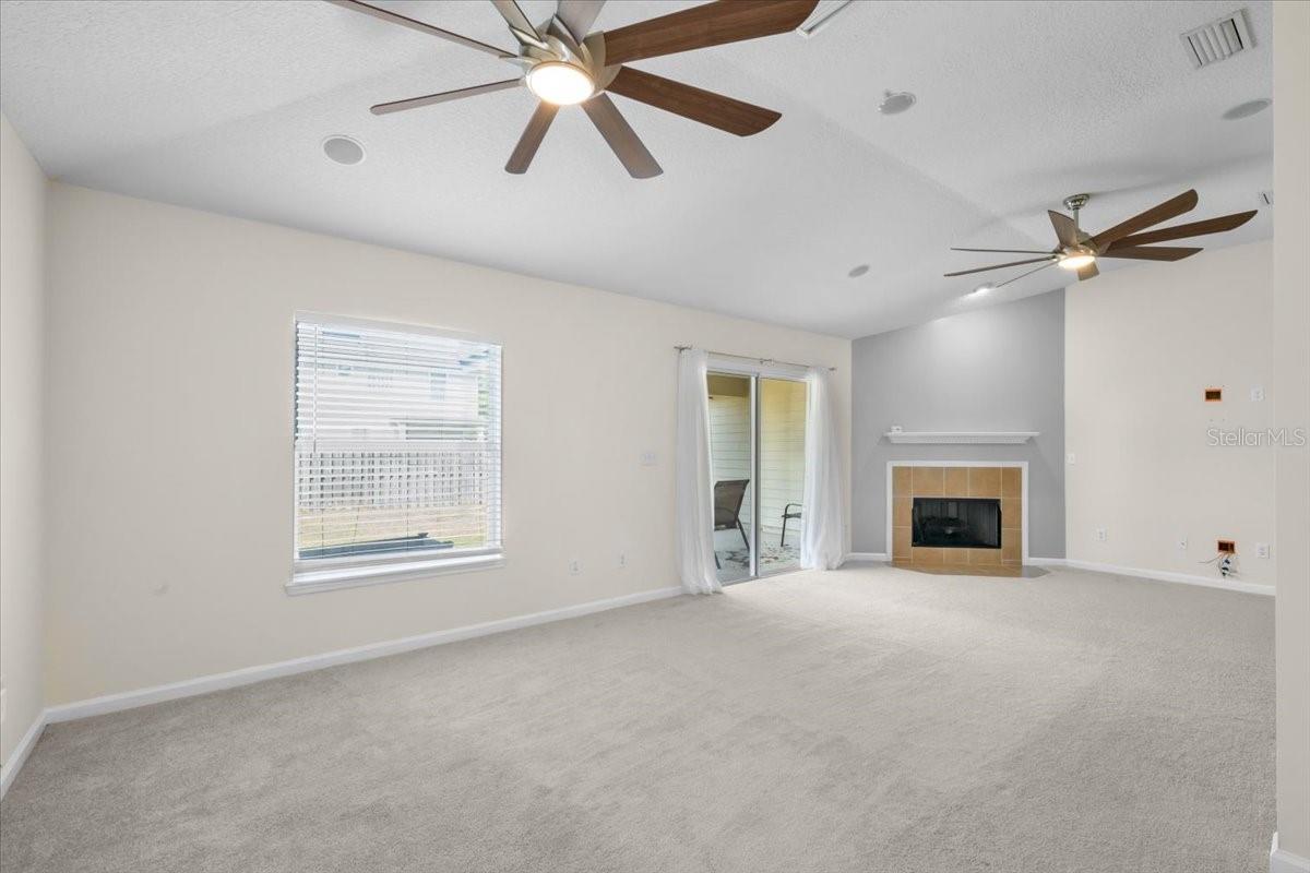 Image 6 of 24 For 8224 51st Drive