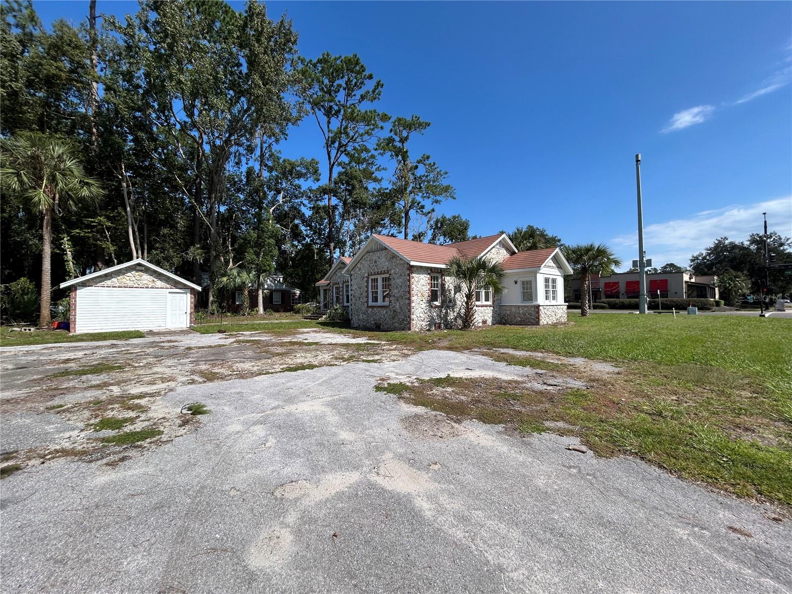 Image 5 of 6 For 1008 13th Street