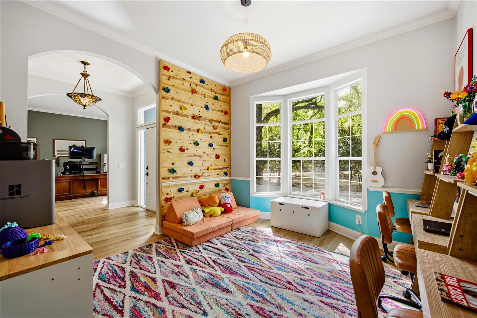 Image 20 of 51 For 5505 93rd Way