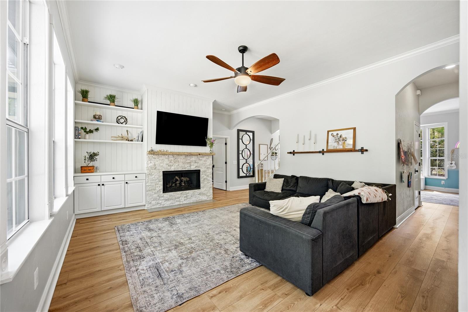 Image 23 of 51 For 5505 93rd Way