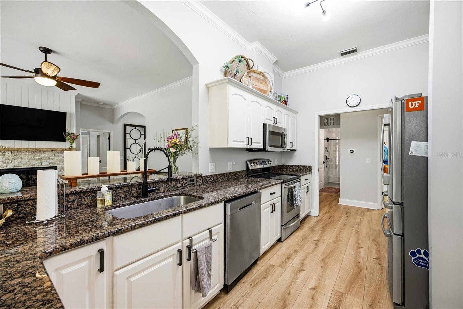 Image 28 of 51 For 5505 93rd Way