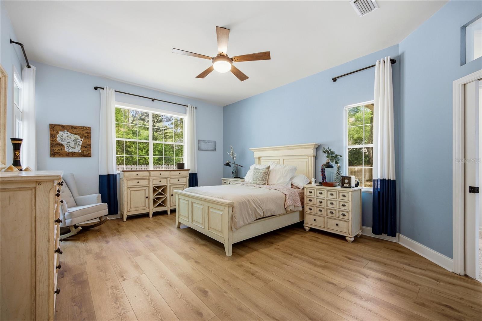 Image 33 of 51 For 5505 93rd Way