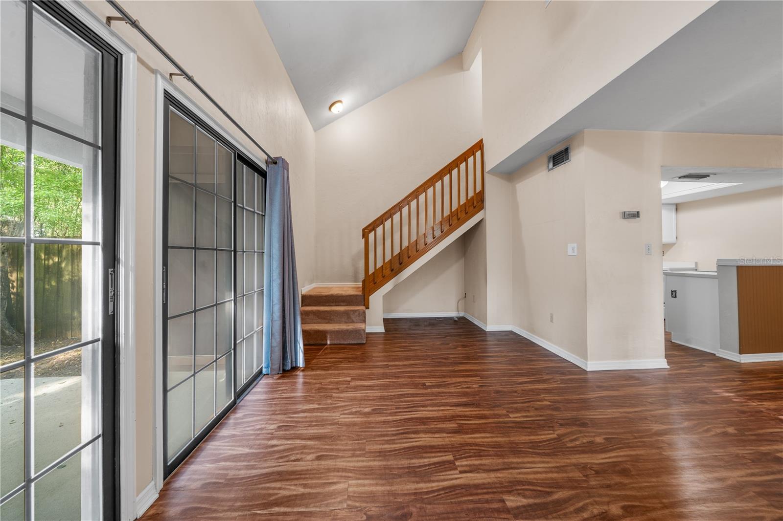 Image 21 of 47 For 5701 10th Place