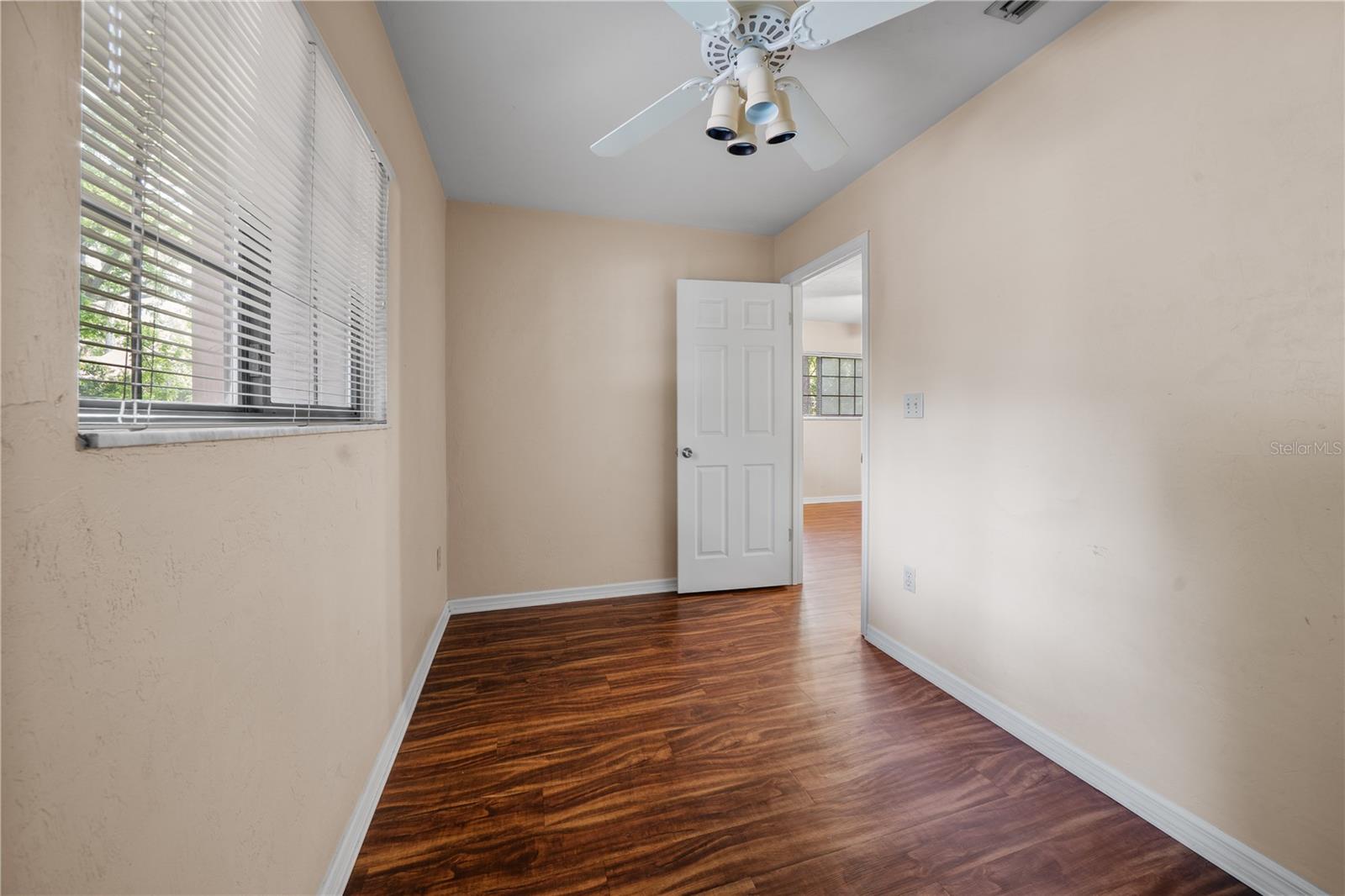 Image 28 of 47 For 5701 10th Place