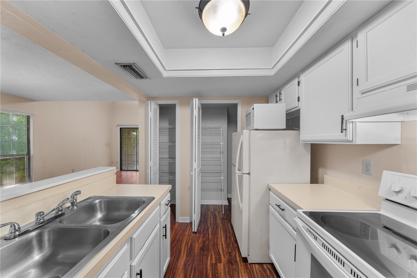 Image 5 of 47 For 5701 10th Place