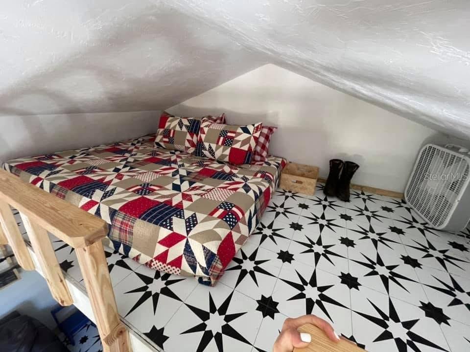 Image 7 of 25 For 19977 83rd Way