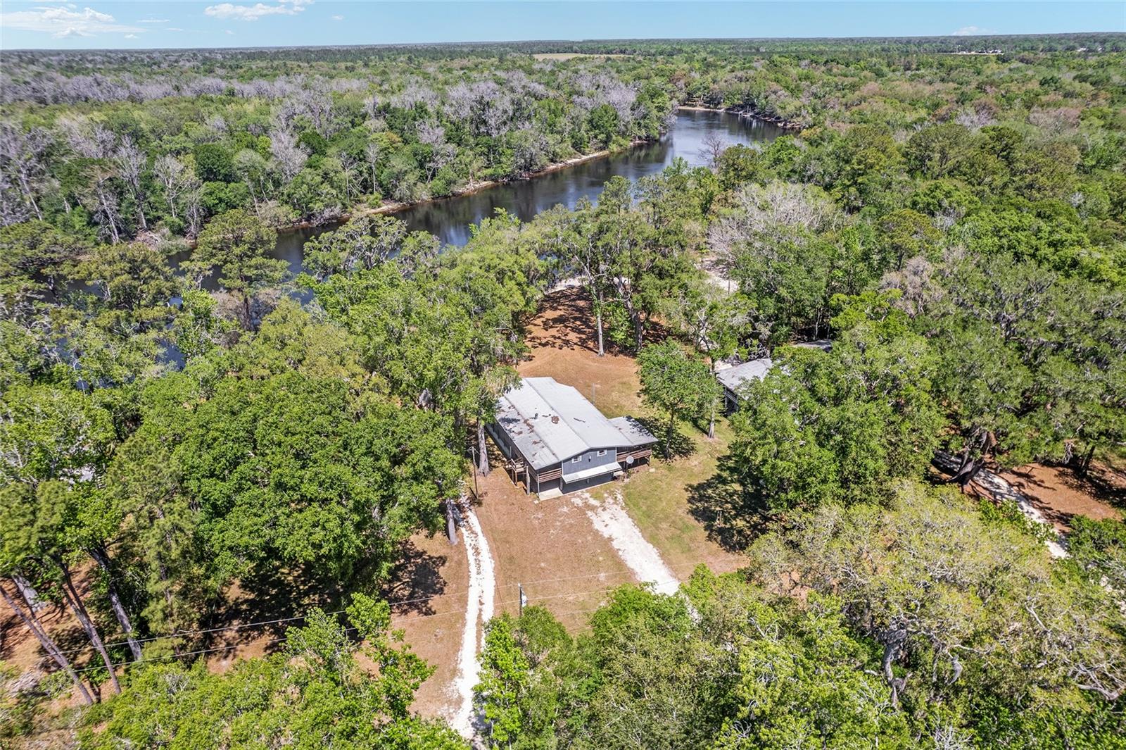 Image 17 of 93 For 7870 25th Place