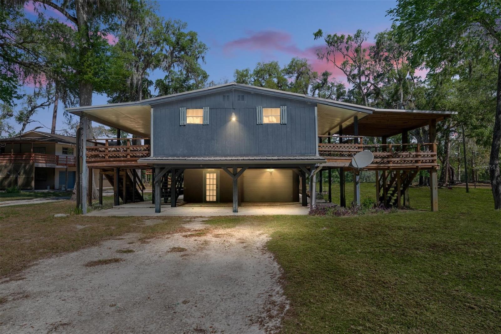 Image 30 of 93 For 7870 25th Place