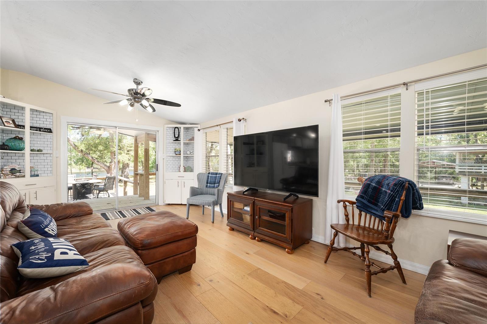 Image 68 of 93 For 7870 25th Place