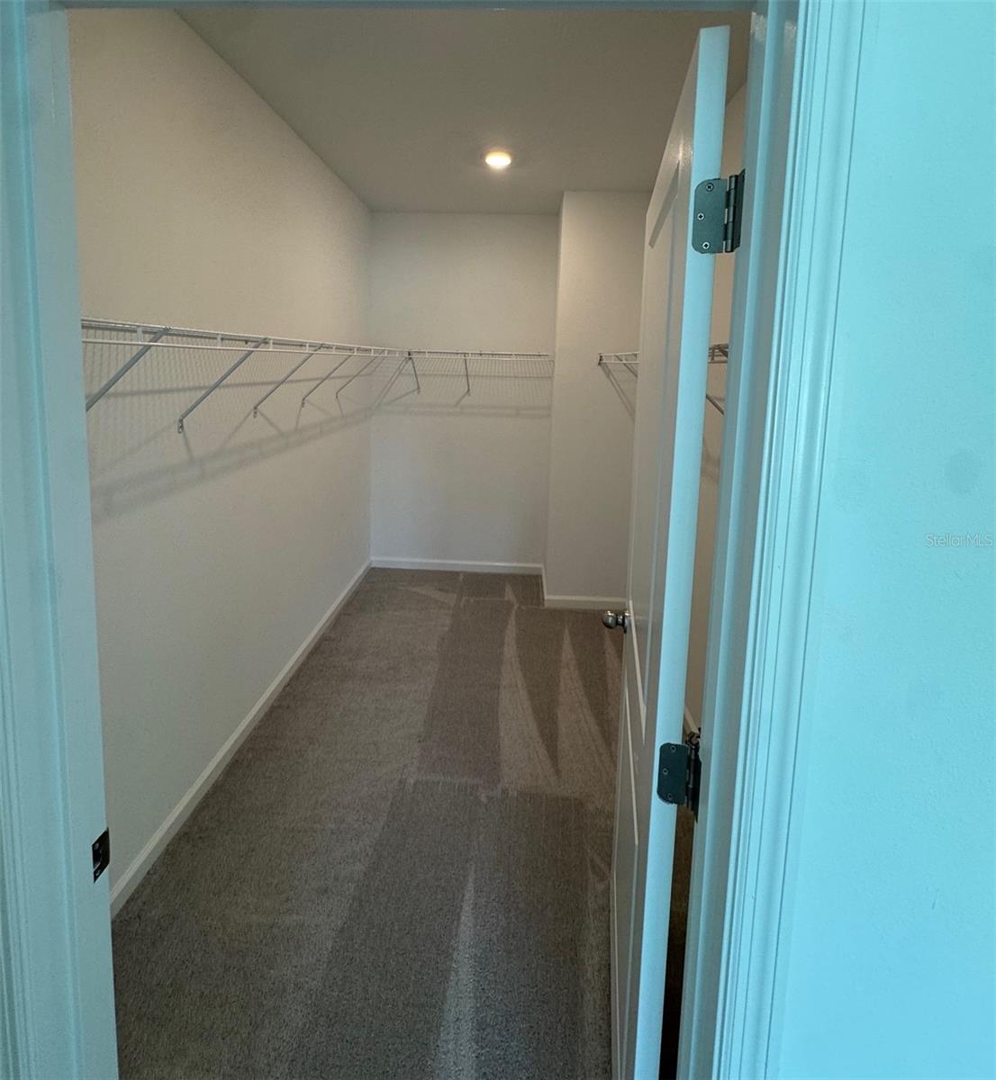 Image 11 of 19 For 13717 Convergence Boulevard