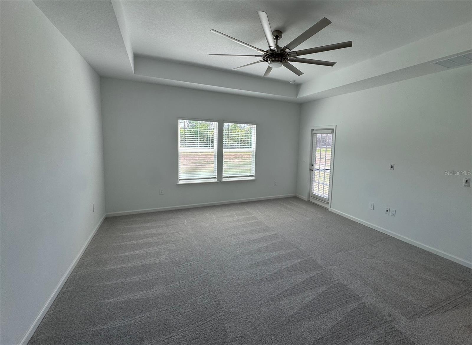 Image 7 of 19 For 13717 Convergence Boulevard