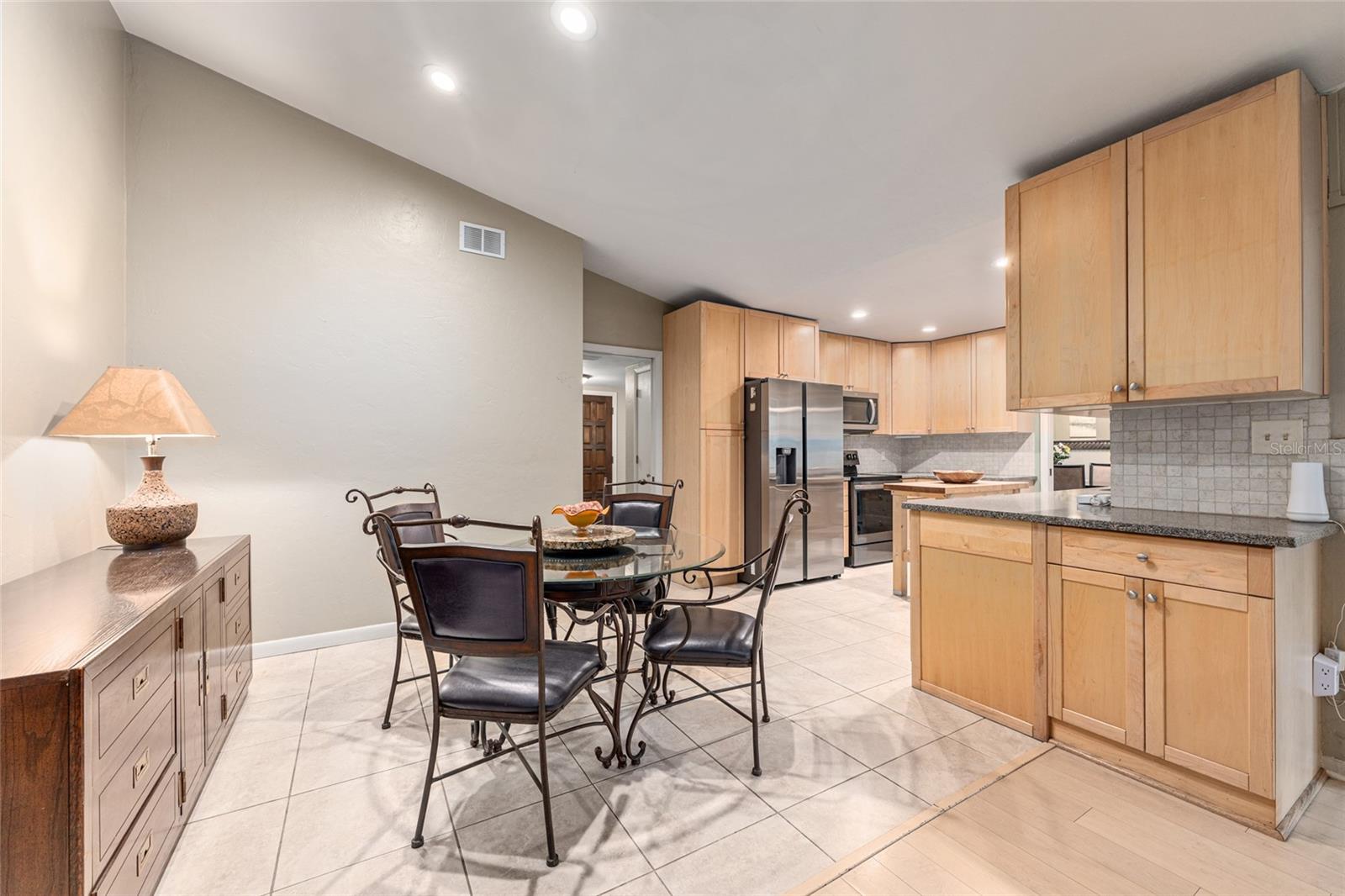 Image 14 of 56 For 2725 38th Street