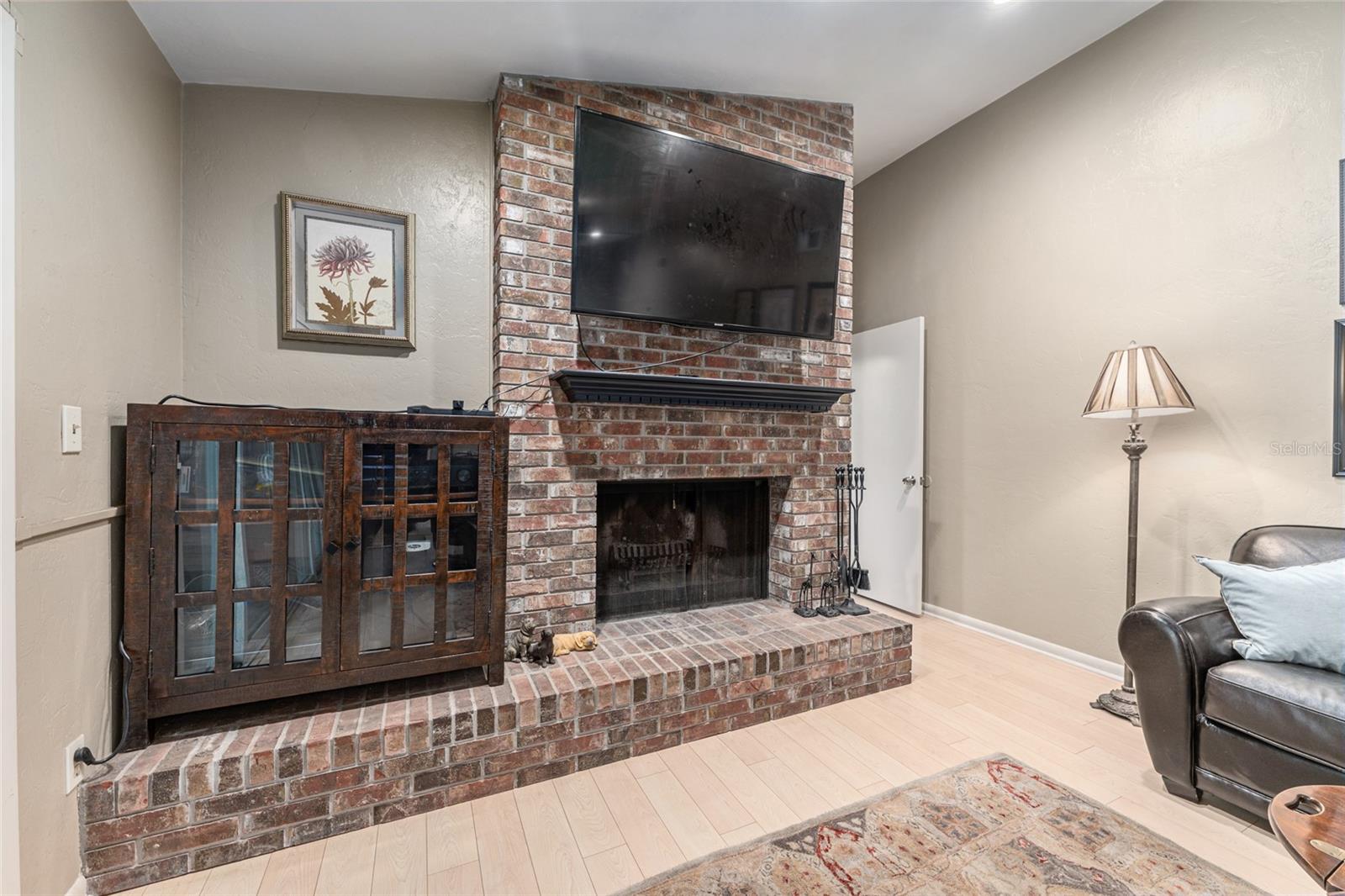 Image 15 of 56 For 2725 38th Street