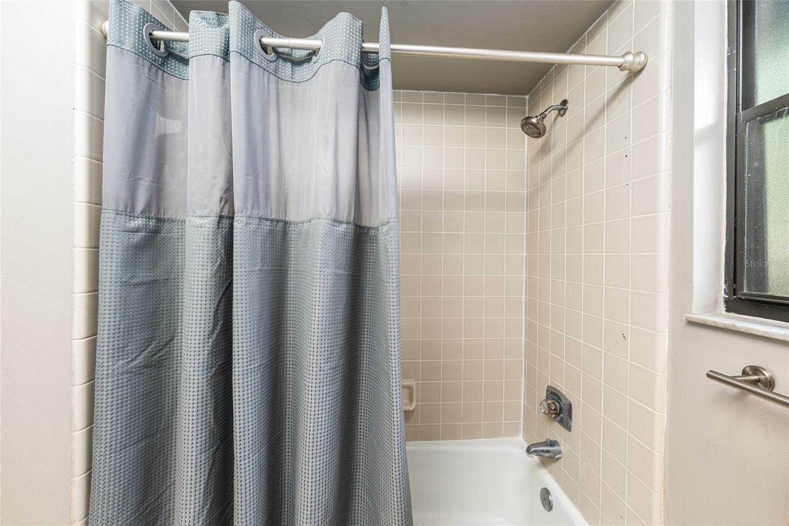 Image 28 of 56 For 2725 38th Street