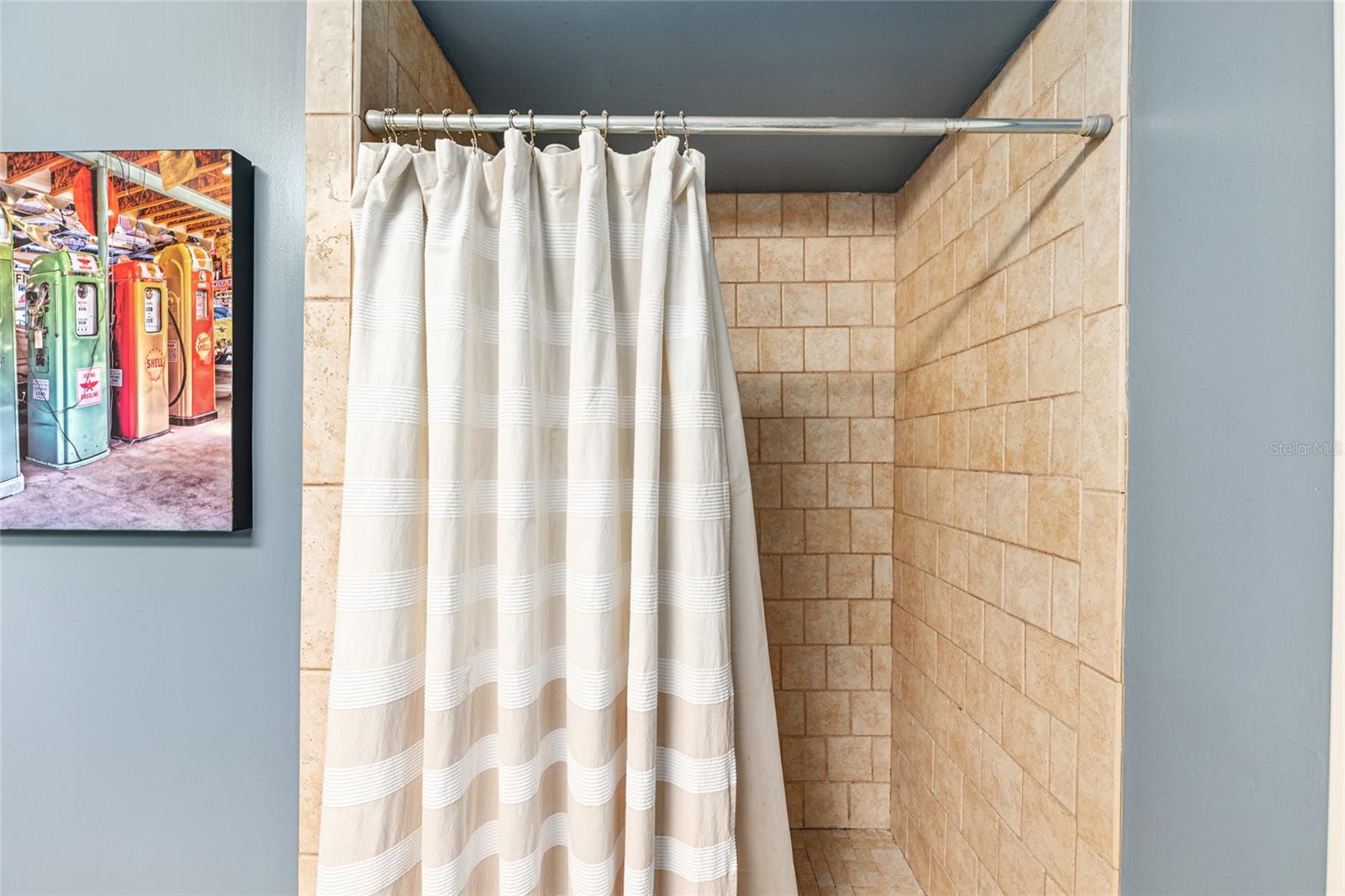 Image 34 of 56 For 2725 38th Street