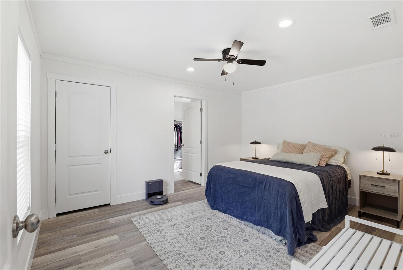 Image 15 of 42 For 11731 106th Court