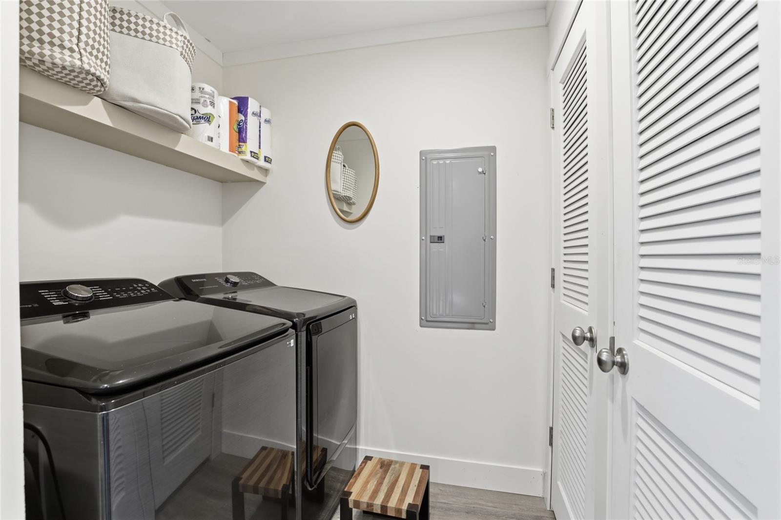 Image 23 of 42 For 11731 106th Court